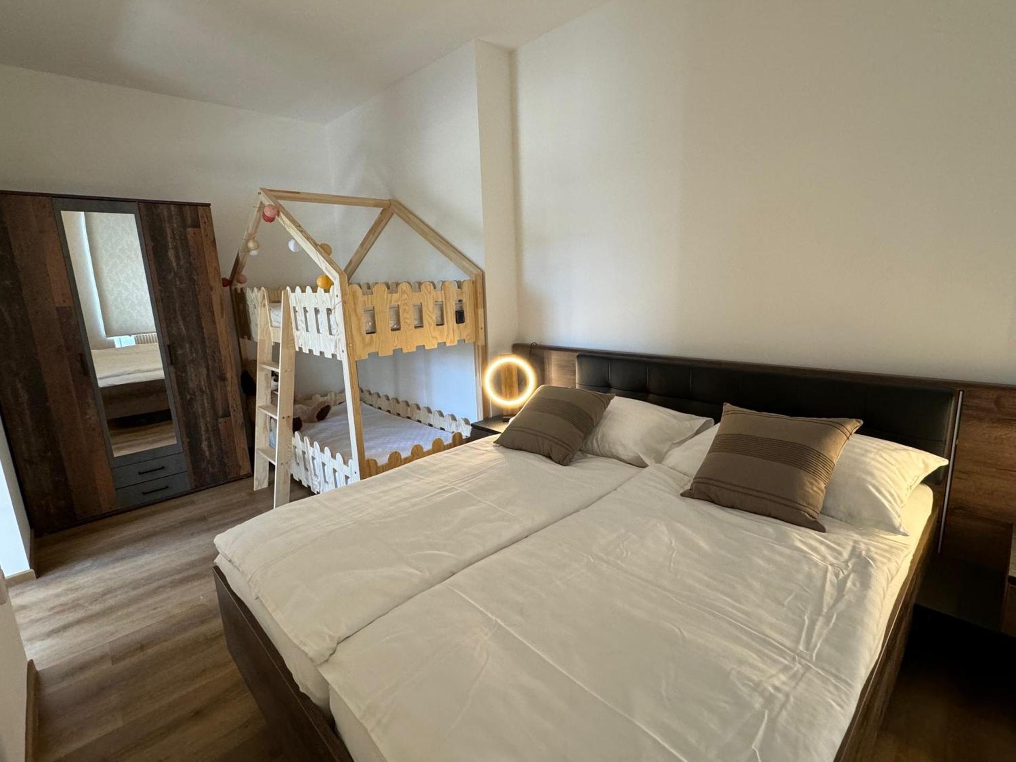 Srbska Kamenice 22 Экстерьер фото